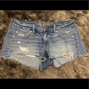 American eagle distressed shorts